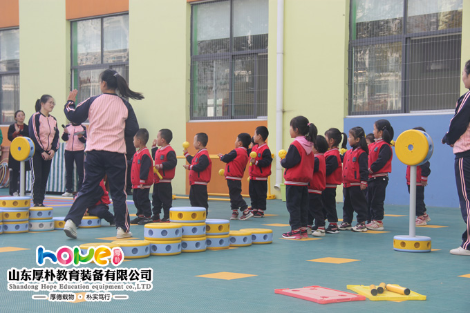 幼兒創新體育活動專題研討會（臨沂站）