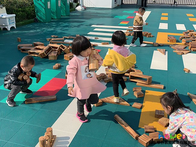 向幼兒園游戲要質量